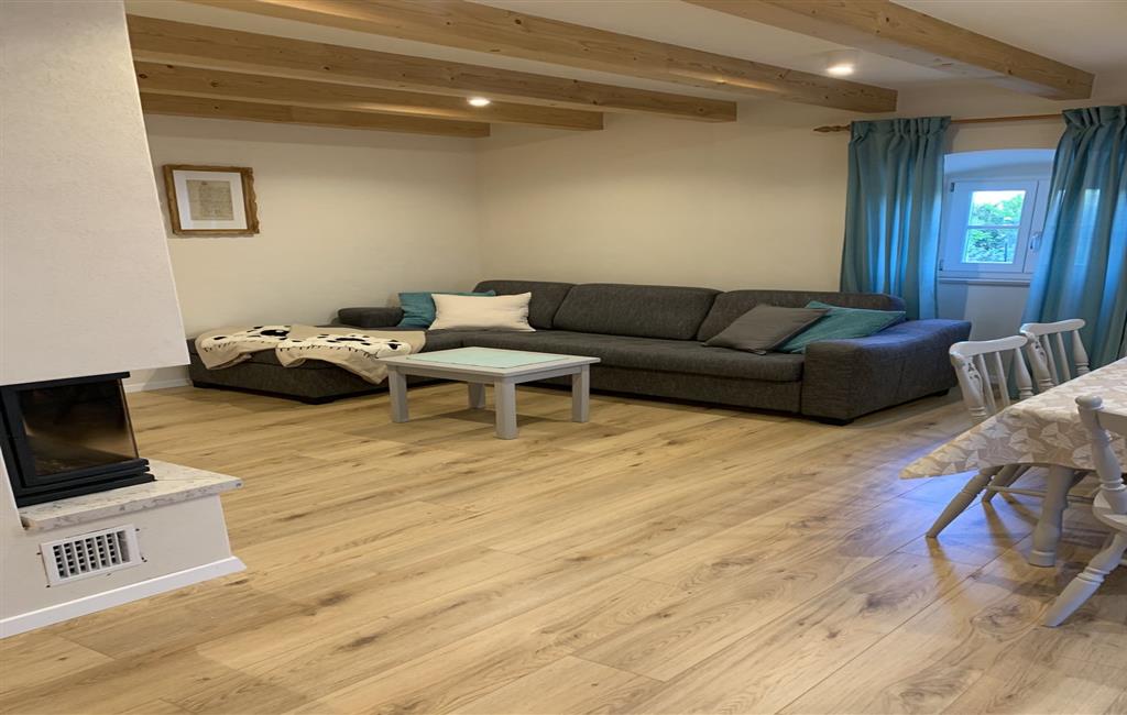 Apartma Ana