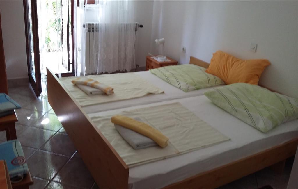 Room Ana 3